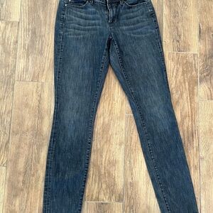 Ann Taylor LOFT curvy fit, classic dark denim skinny jeans - size 2